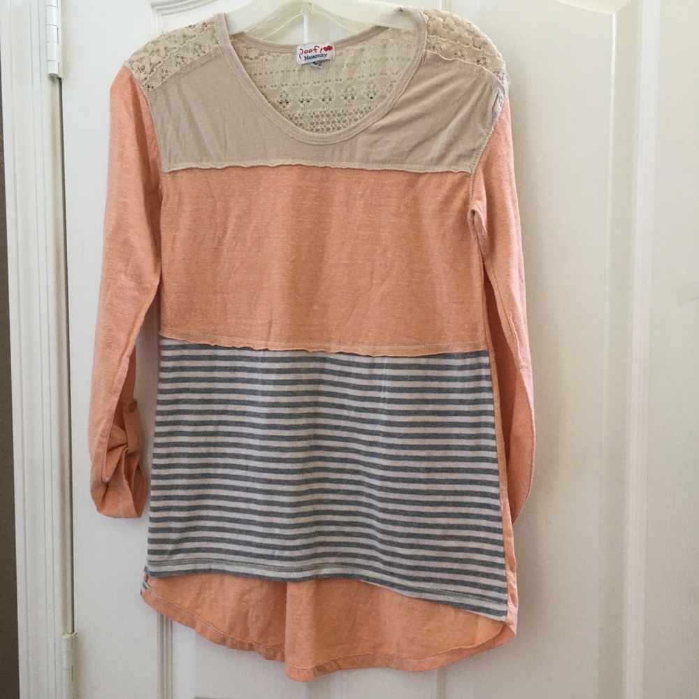 FINAL MARKDOWN Poof maternity top (S)